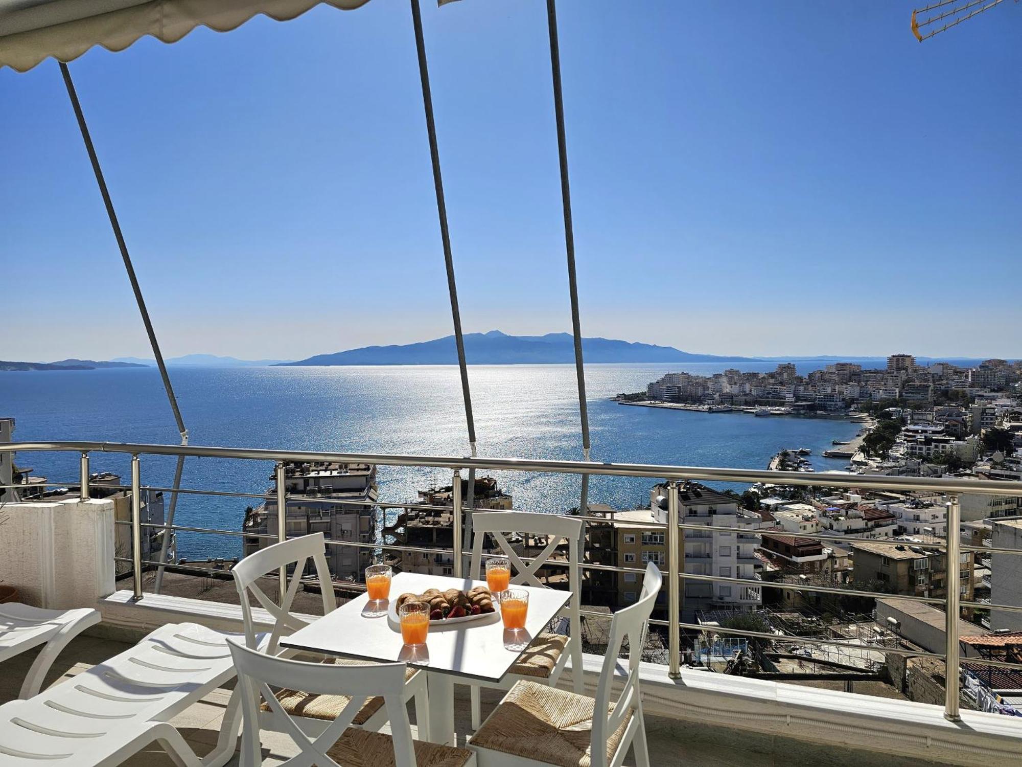 Panorama View Apartments Саранде Екстериор снимка