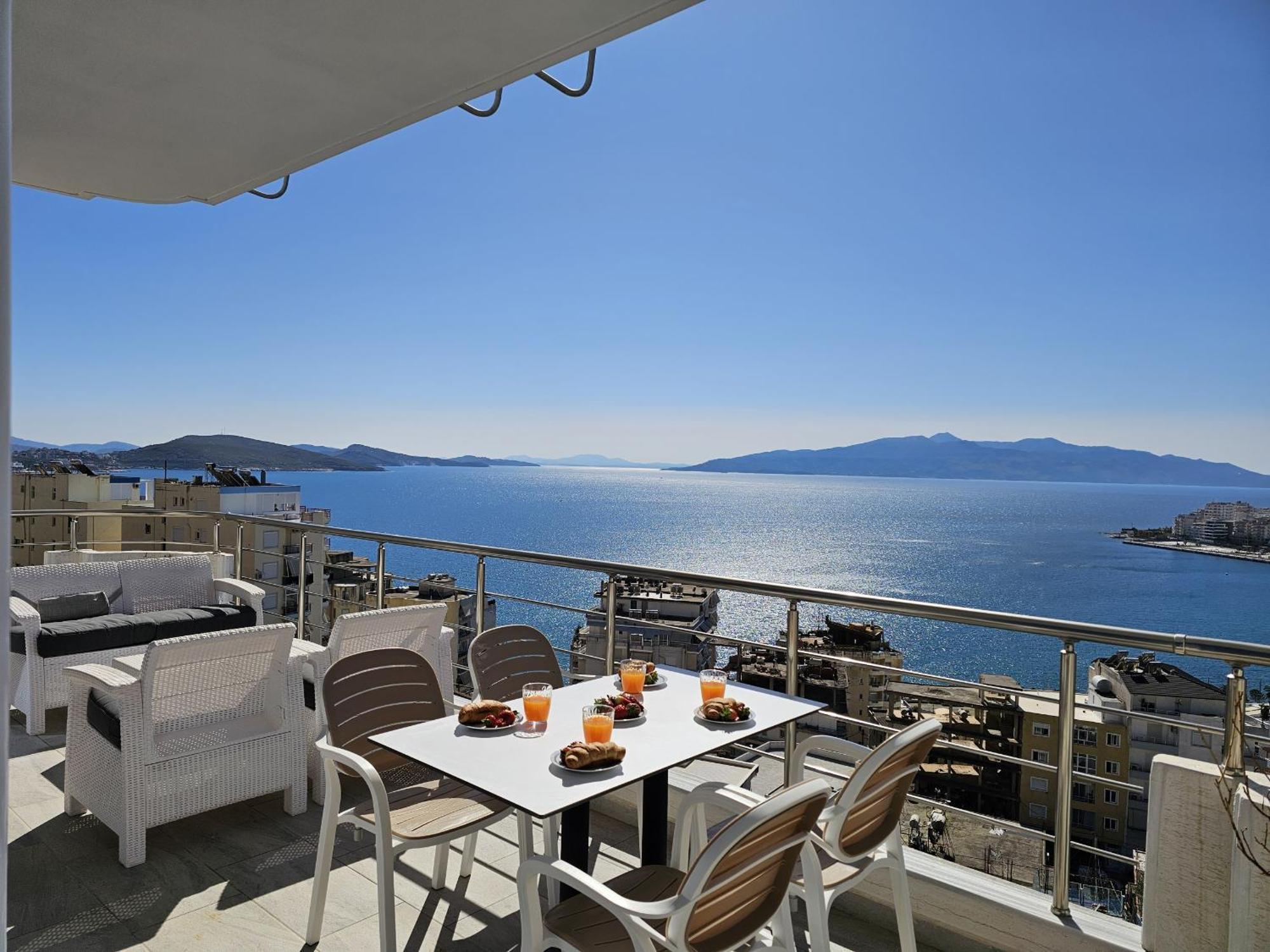 Panorama View Apartments Саранде Екстериор снимка